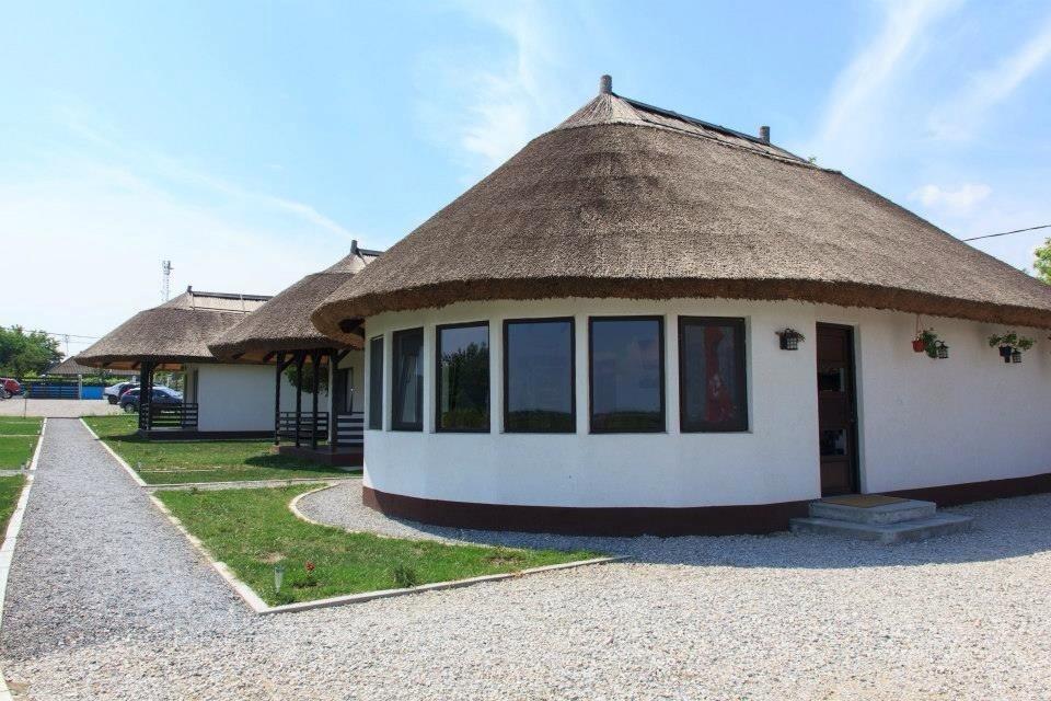 Casa Patru Anotimpuri Otel Dunavăţu de Jos Dış mekan fotoğraf