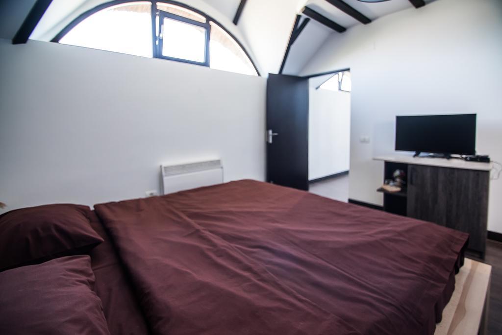 Casa Patru Anotimpuri Otel Dunavăţu de Jos Dış mekan fotoğraf